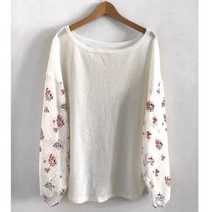 NWOT Unbranded wafle top blouse shirt women’s plus size 2X white floral